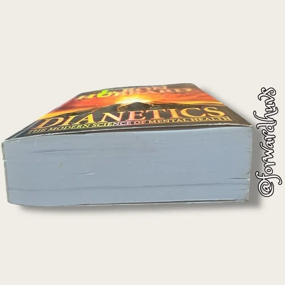 L. Ron Hubbard Dianetics: The Modern Science of Mental Health Paperback